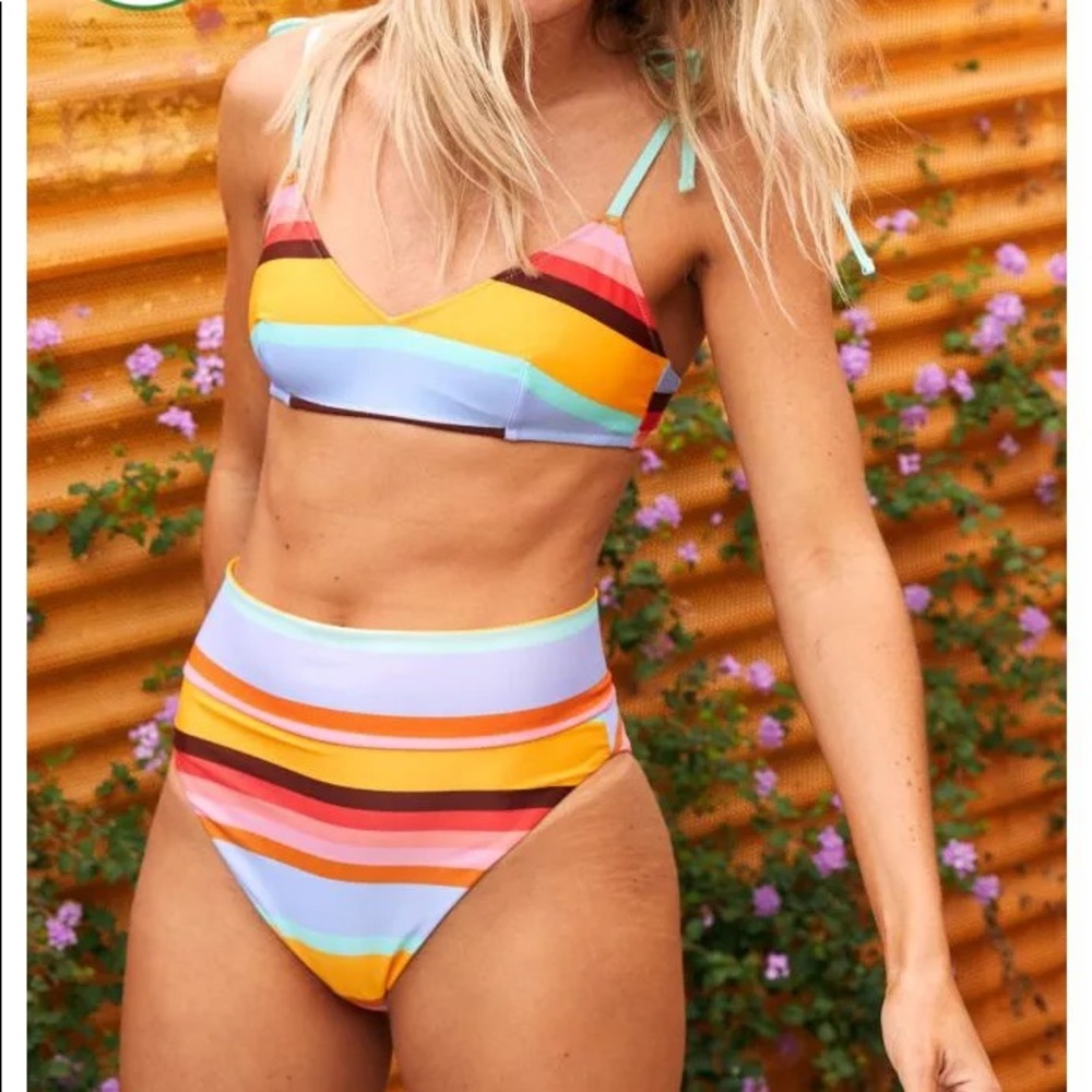 NEW Aerie High Cut Cheeky Bikini Bottoms - Picture 2 of 6